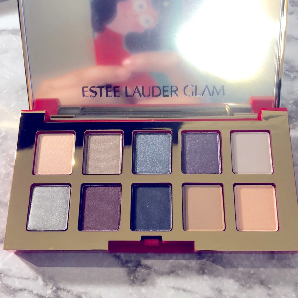 Estée Lauder eyeshadow palette
